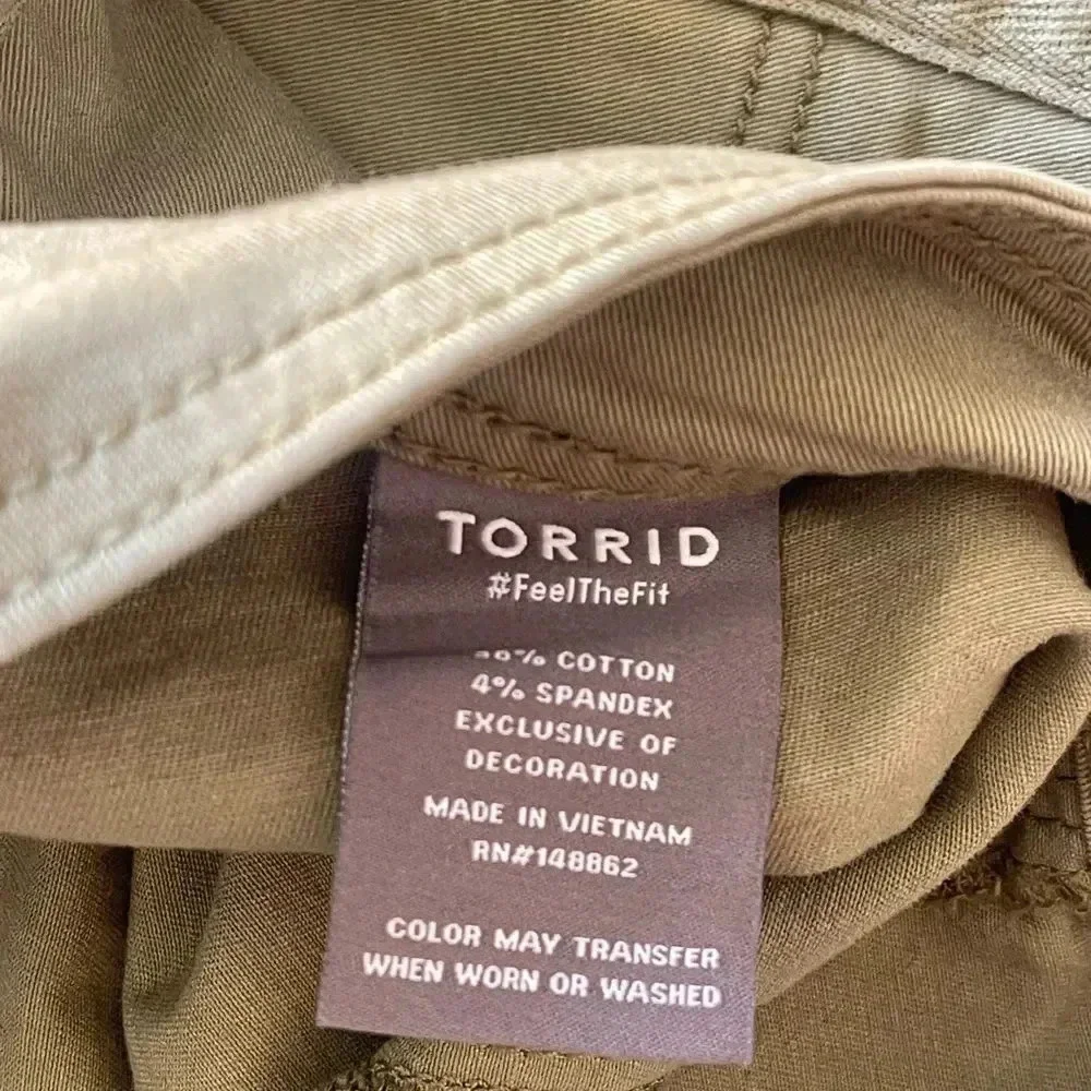 Torrid Olive Green Cropped Stretch Comfort Pants - Size 24 - Picture 7 of 14
